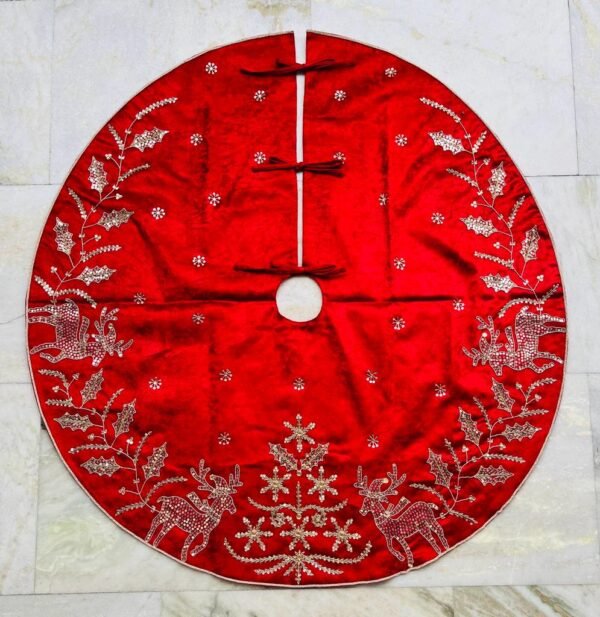 Tree skirt